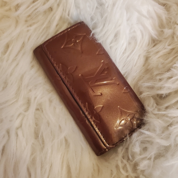 LOUIS VUITTON Virnes Key holder Classic Monogram print - Picture 9 of 9